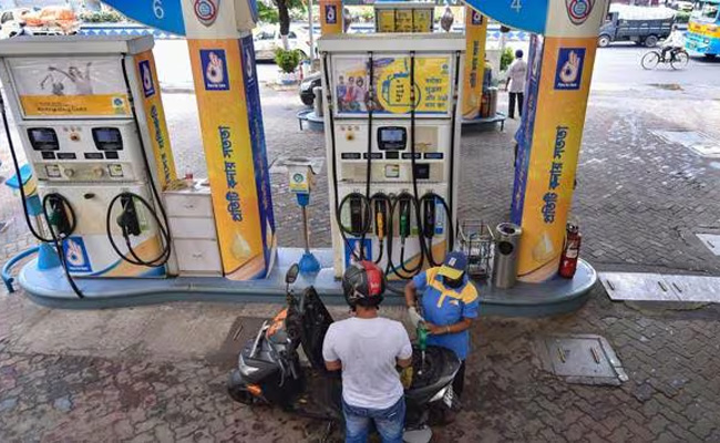 Fuel mismanagement leading to full-blown livelihood crisis: Cong